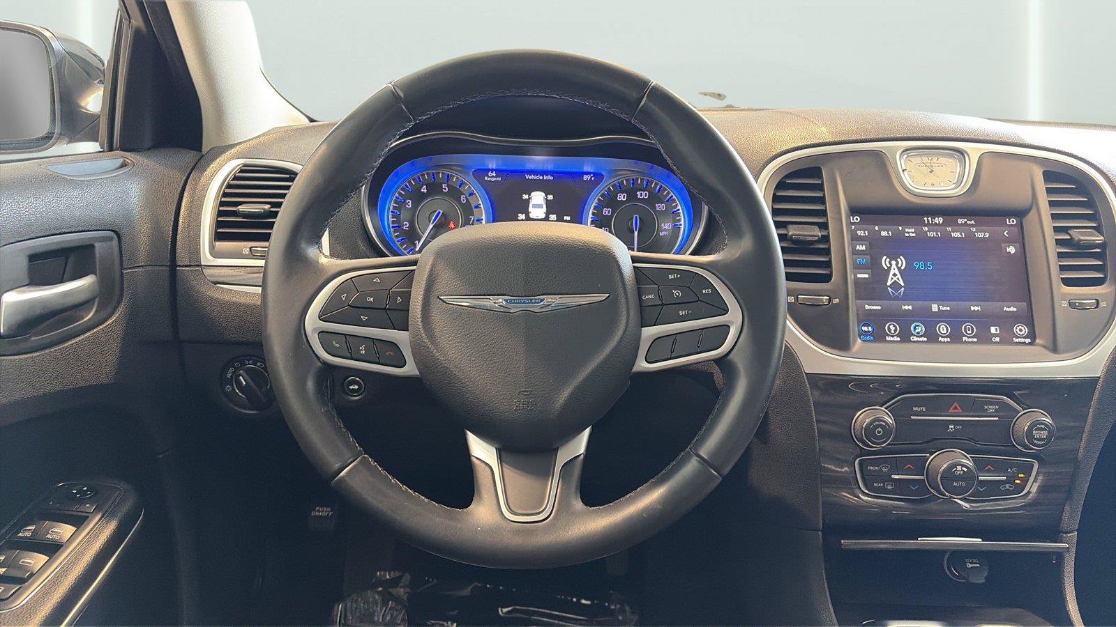 Used 2018 Chrysler 300 Touring w/ Sport Appearance Package RWD image 12