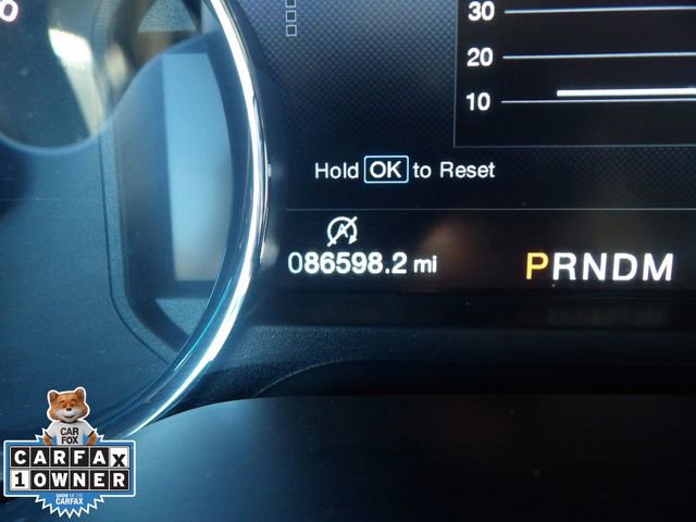 Certified 2019 Ford F150 Lariat image 38