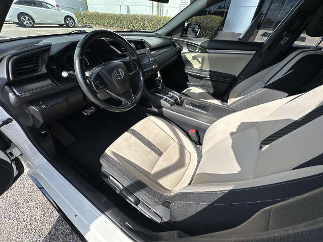 Used 2018 Honda Civic Sport image 10