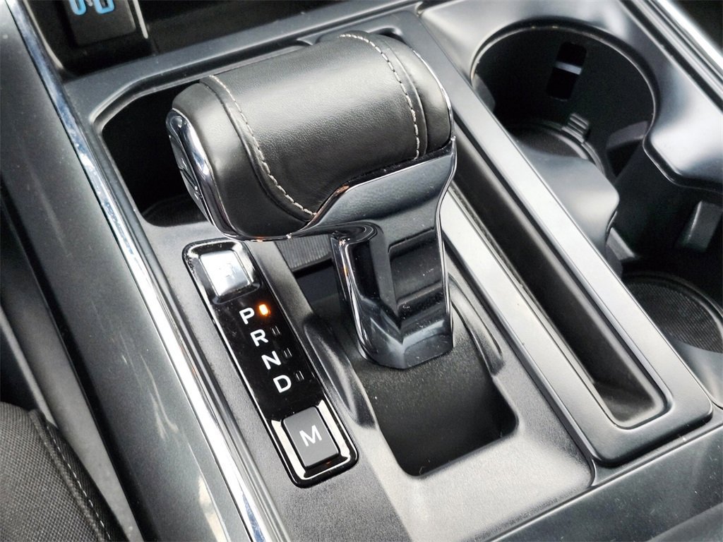 Certified 2022 Ford F150 XLT w/ Equipment Group 302A High image 25