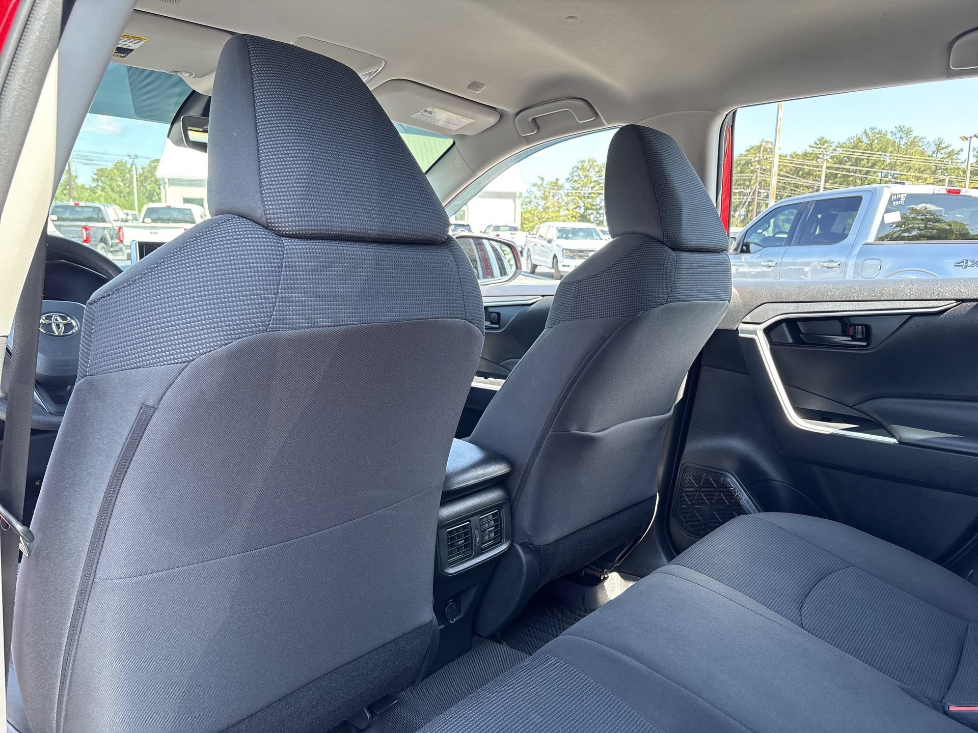 Used 2024 Toyota RAV4 LE FWD image 16