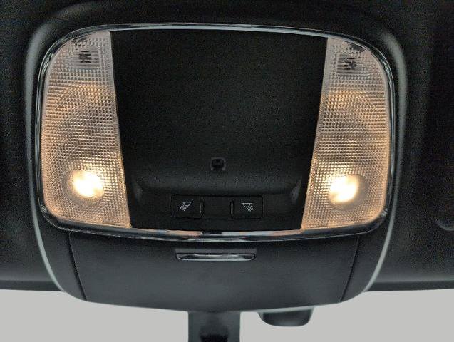Used 2020 Jeep Grand Cherokee Laredo AWD/4WD image 19