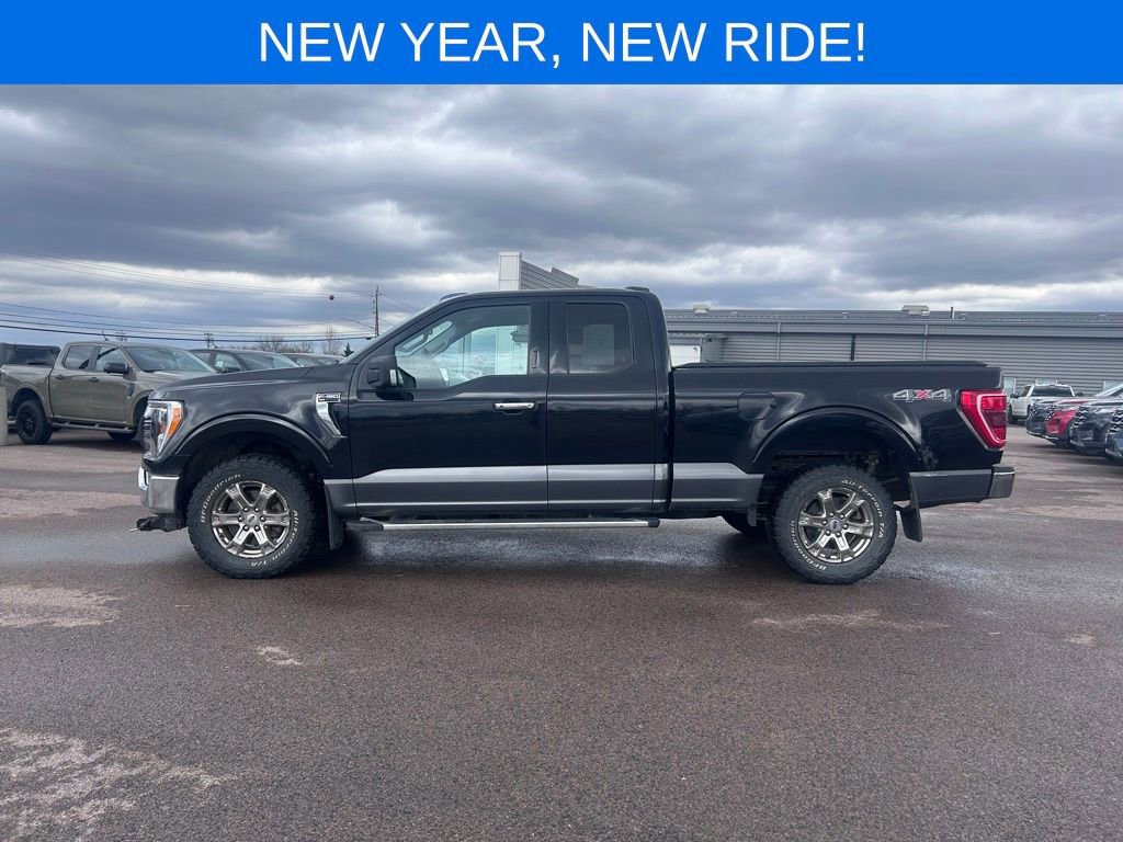 Certified 2022 Ford F150 XLT w/ Equipment Group 302A High image 3