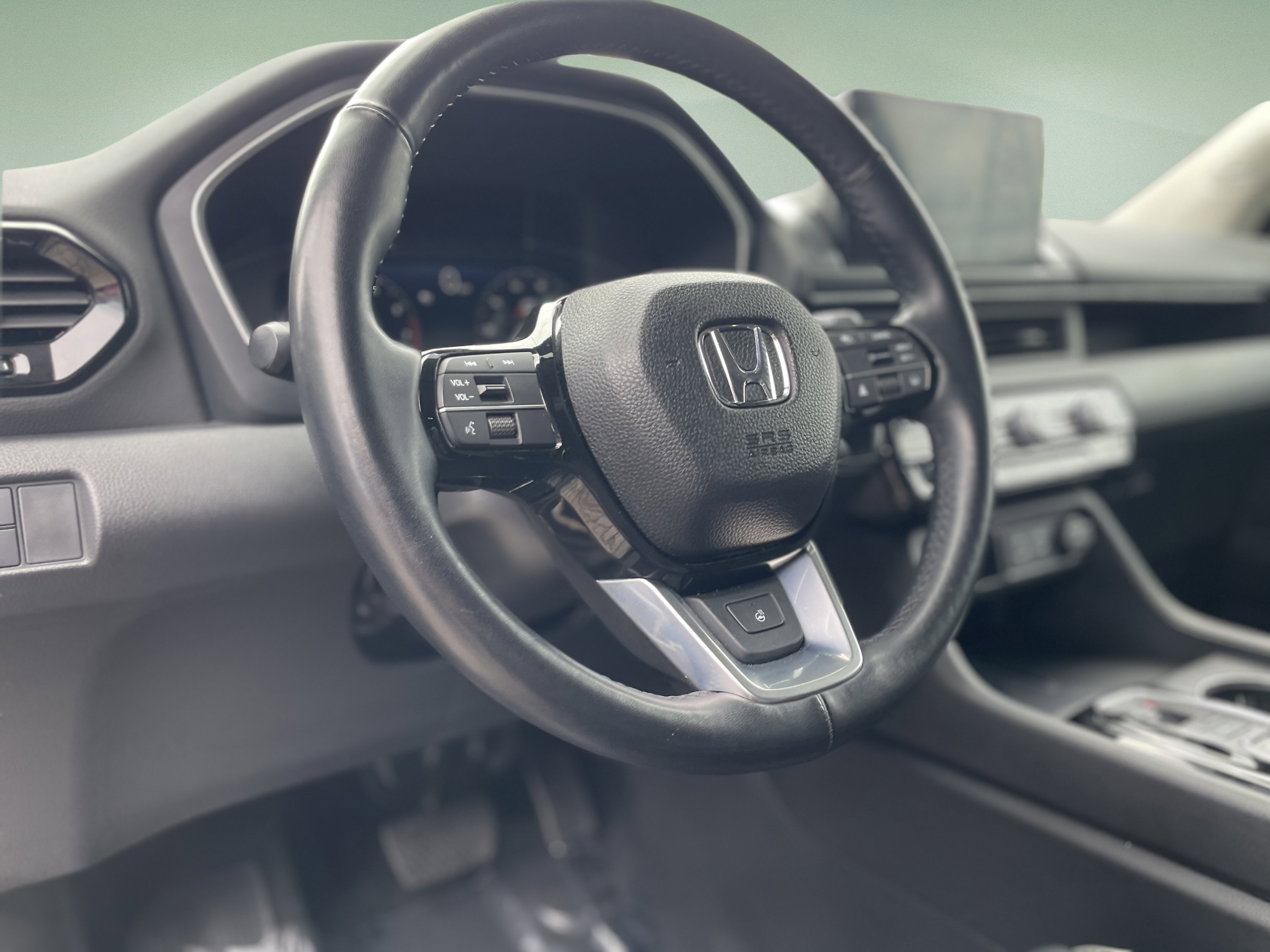Used 2023 Honda Pilot Elite image 36