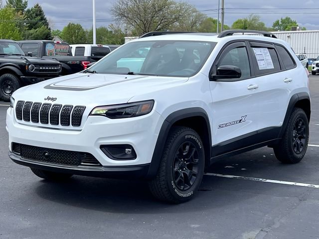 Used 2022 Jeep Cherokee Latitude w/ Sun & Sound Group AWD/4WD image 38