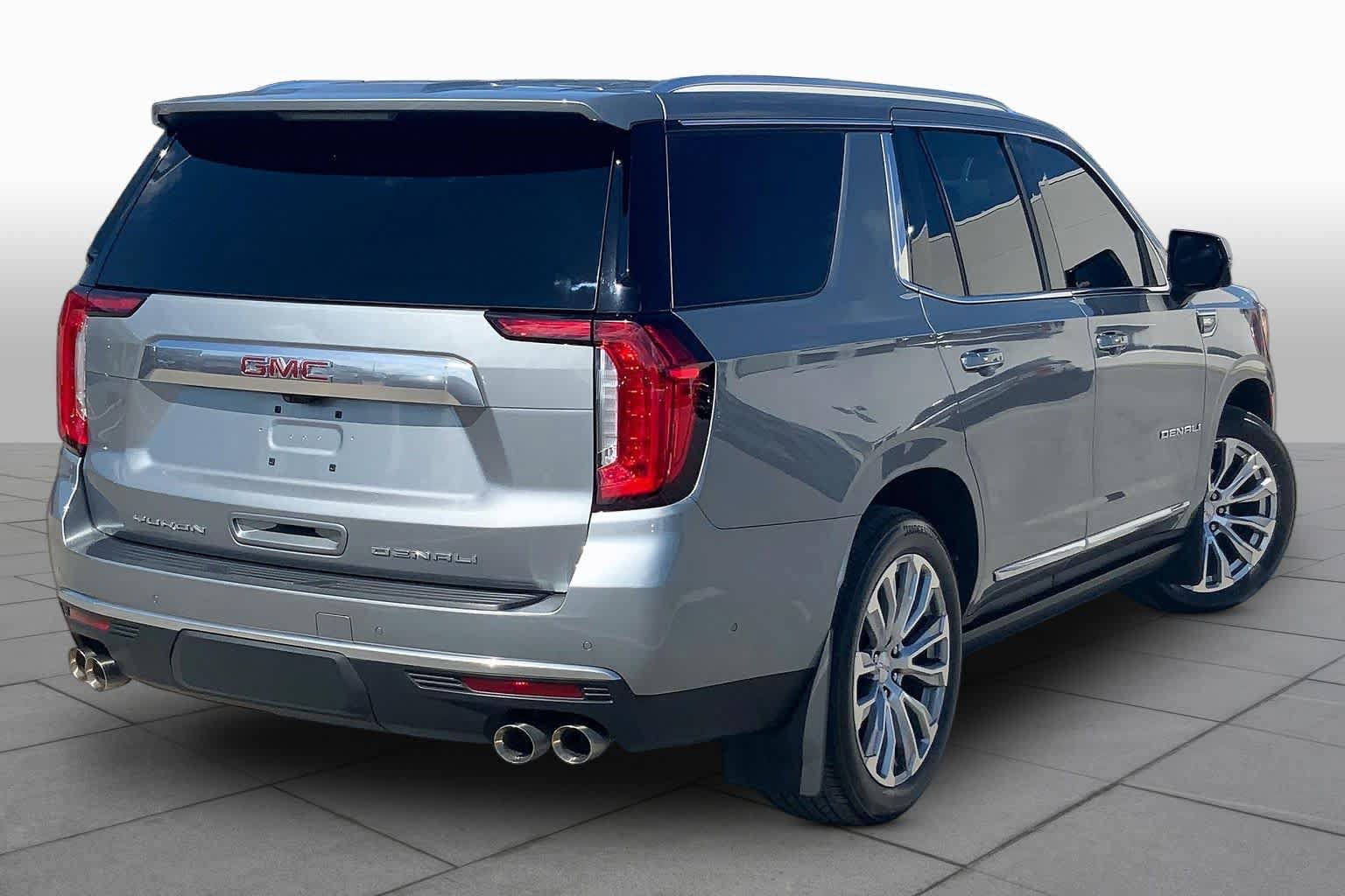 Used 2023 GMC Yukon Denali w/ Denali Reserve Package AWD/4WD image 13