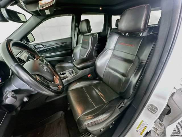 Used 2020 Jeep Grand Cherokee Trailhawk w/ Trailhawk Luxury Group AWD/4WD image 27