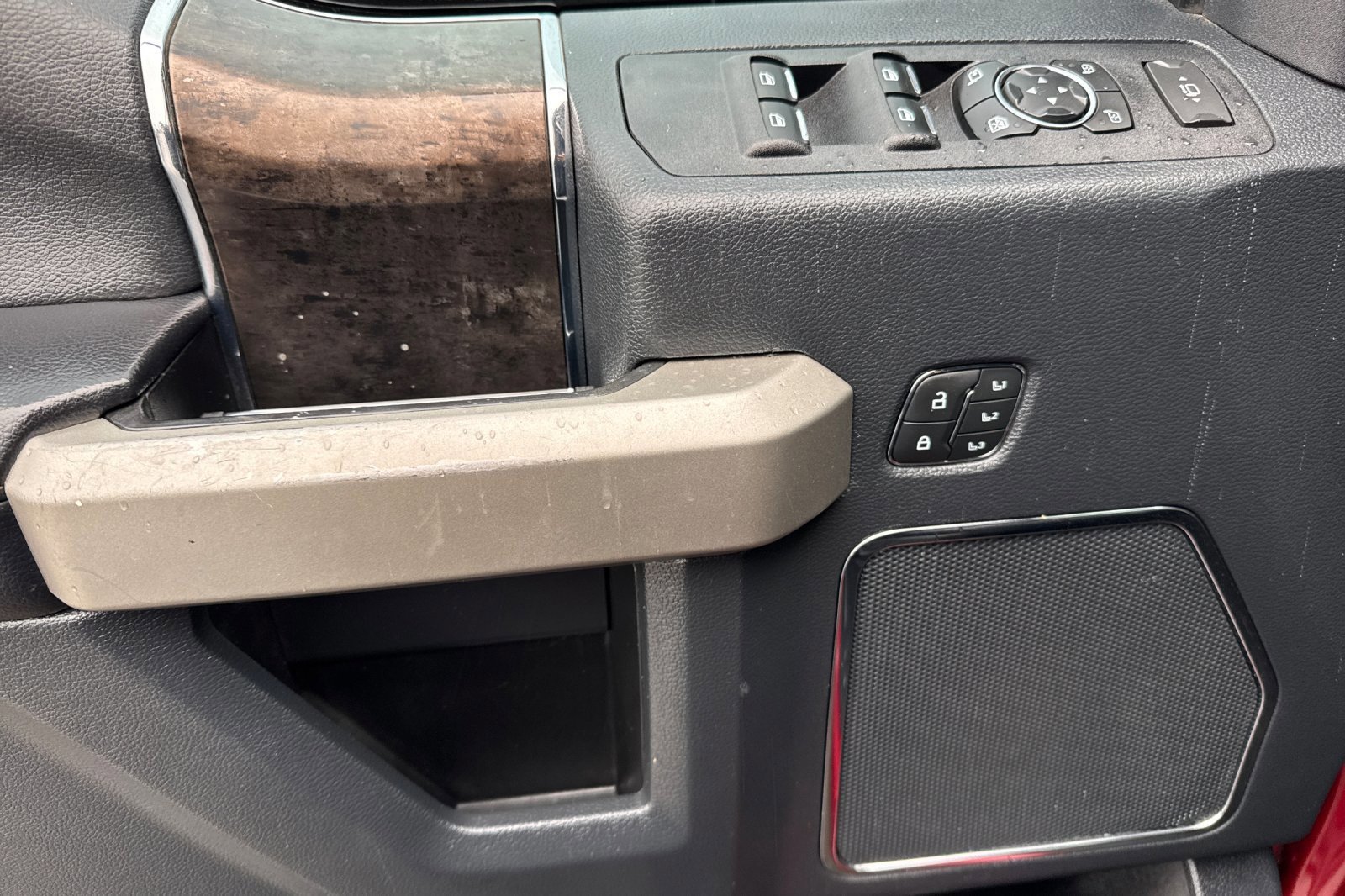 Certified 2022 Ford F250 Lariat w/ Lariat Ultimate Package image 12