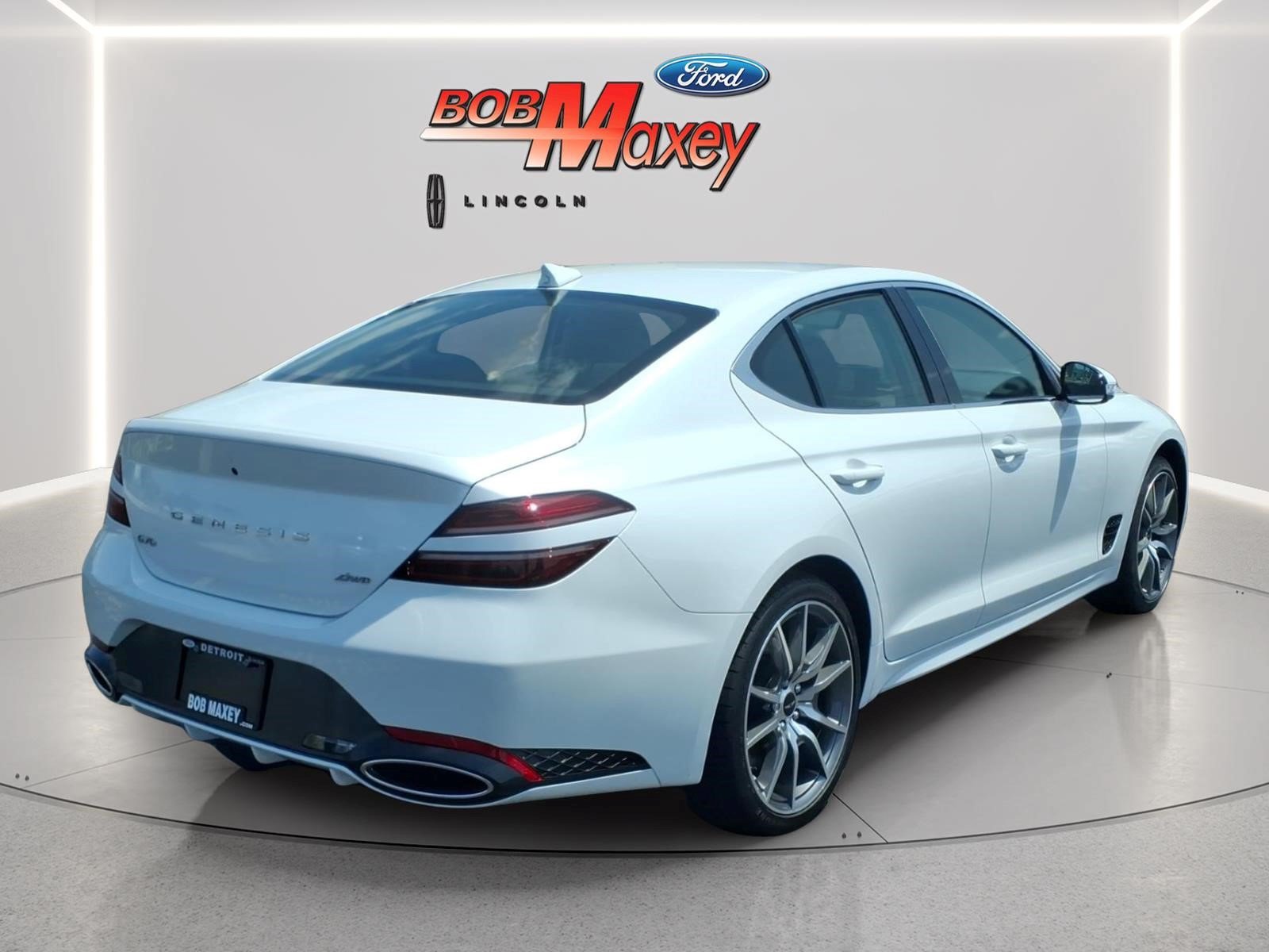 Used 2025 Genesis G70 2.5T AWD/4WD image 4