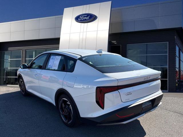 Used 2025 Kia K4 EX image 2