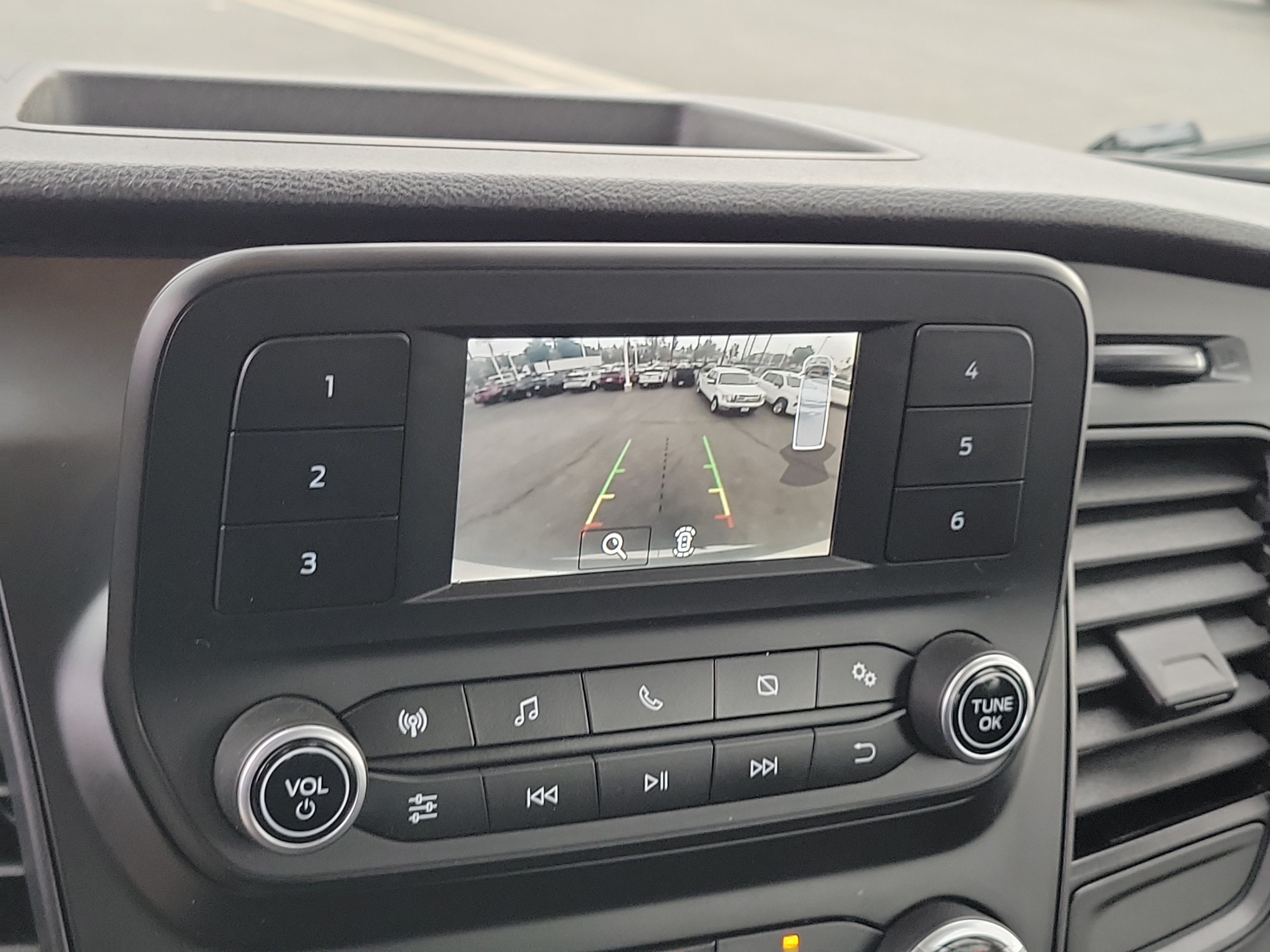 Certified 2022 Ford Transit 350 XL RWD image 9