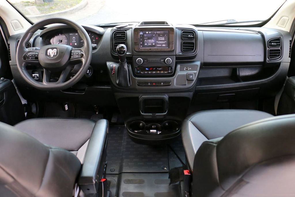 Used 2024 RAM ProMaster 2500 w/ Convenience Group FWD image 20