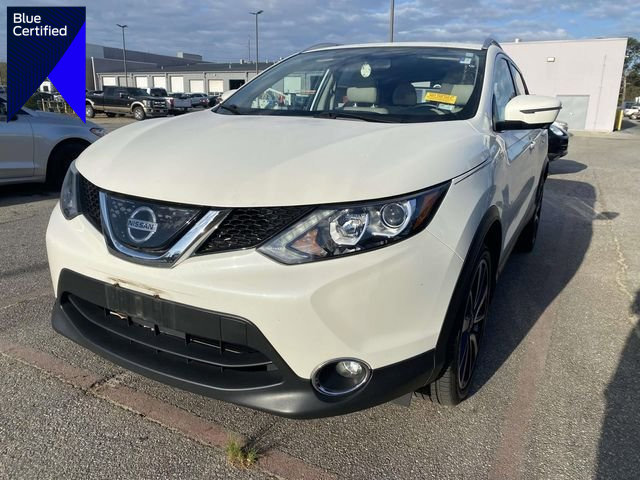 Used 2018 Nissan Rogue Sport SL video 1