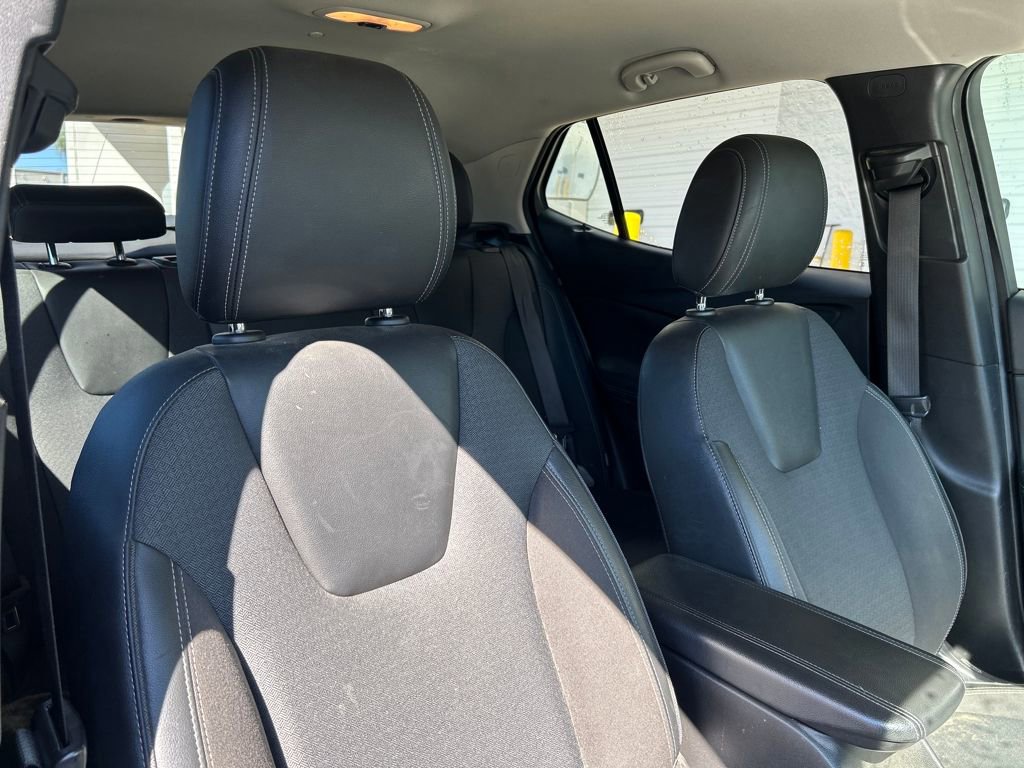 Used 2021 Buick Encore GX Preferred w/ Cold Weather Comfort Package image 14