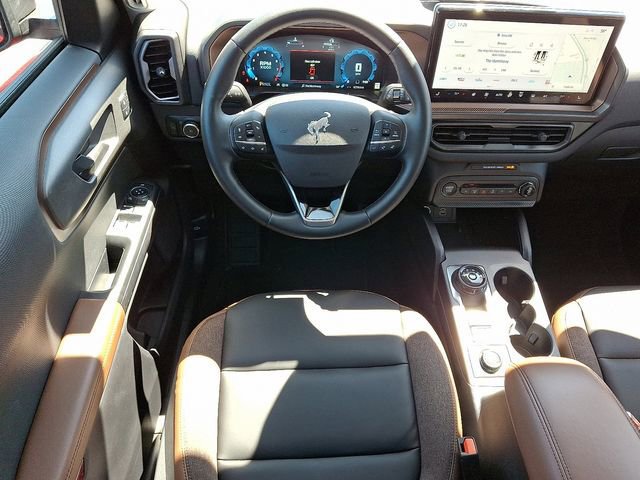 Certified 2025 Ford Bronco Sport Outer Banks w/ Outer Banks Tech Package+ image 11