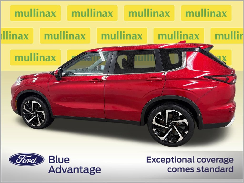 Used 2024 Mitsubishi Outlander SE AWD/4WD image 10