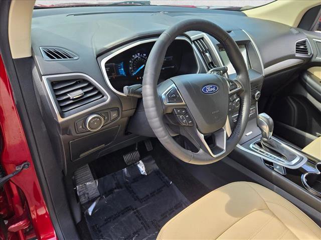 Certified 2018 Ford Edge SEL w/ Equipment Group 201A FWD image 10