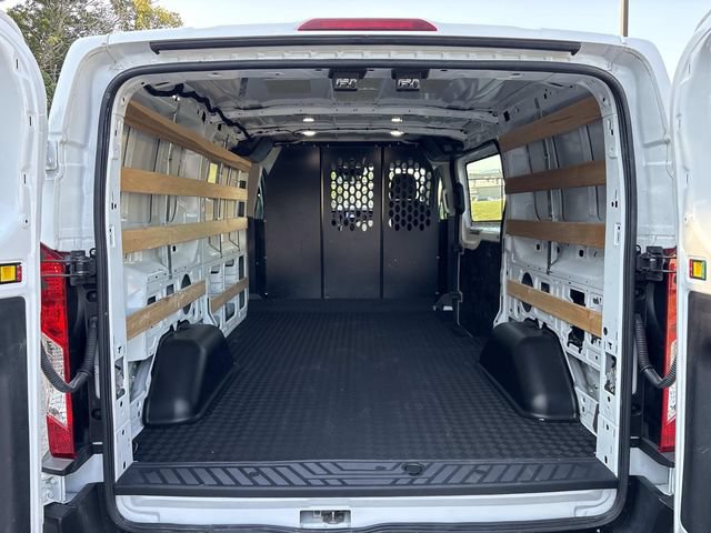 Certified 2025 Ford Transit 250 Low Roof w/ Exterior Upgrade Package RWD image 12