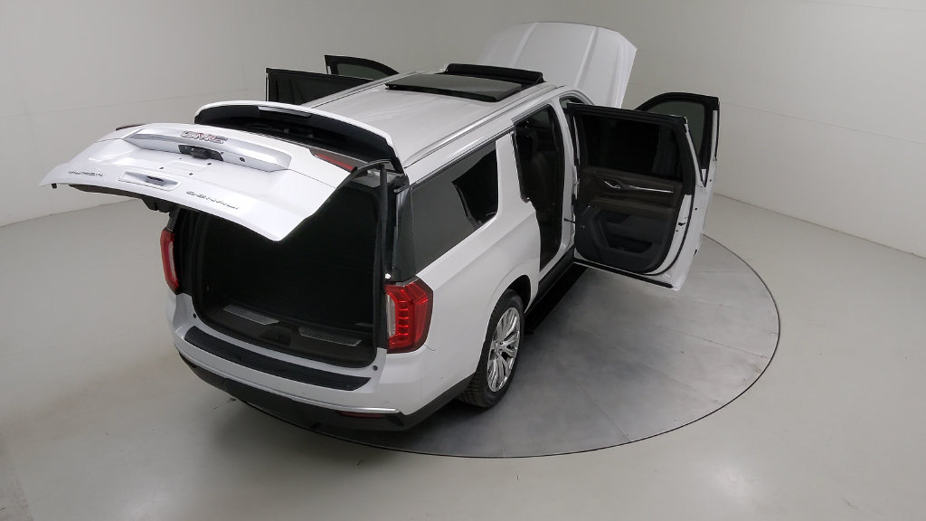 Used 2024 GMC Yukon XL Denali w/ Denali Reserve Package AWD/4WD image 56
