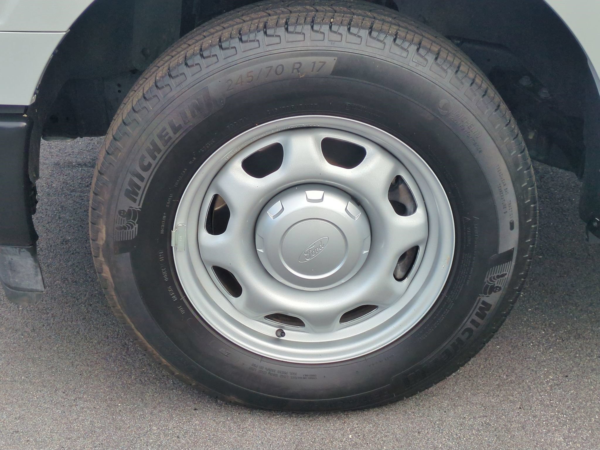 Certified 2024 Ford F150 XL RWD image 25