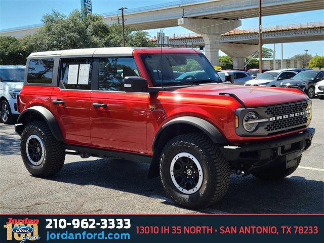 Certified 2024 Ford Bronco Badlands image 7