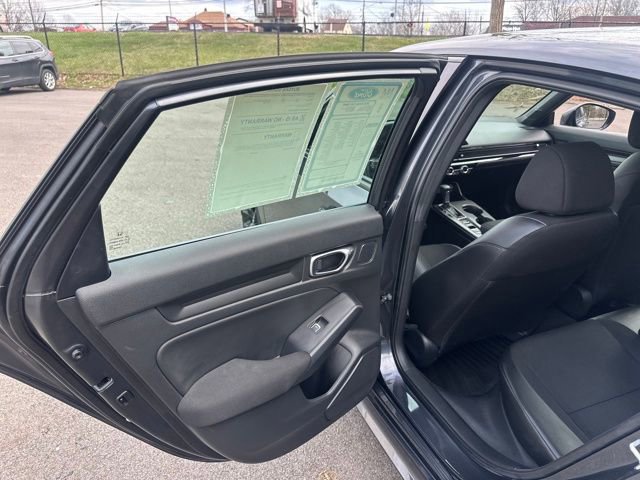 Used 2025 Honda Civic Sport image 25