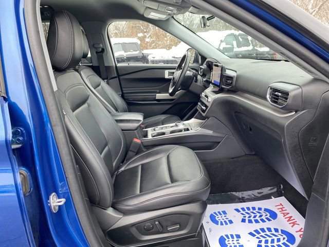 Certified 2023 Ford Explorer XLT w/ Equipment Group 202A image 28