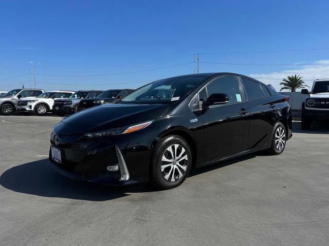 Used 2022 Toyota Prius Prime Limited image 2
