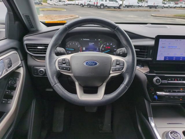 Certified 2022 Ford Explorer Limited w/ Equipment Group 301A image 20