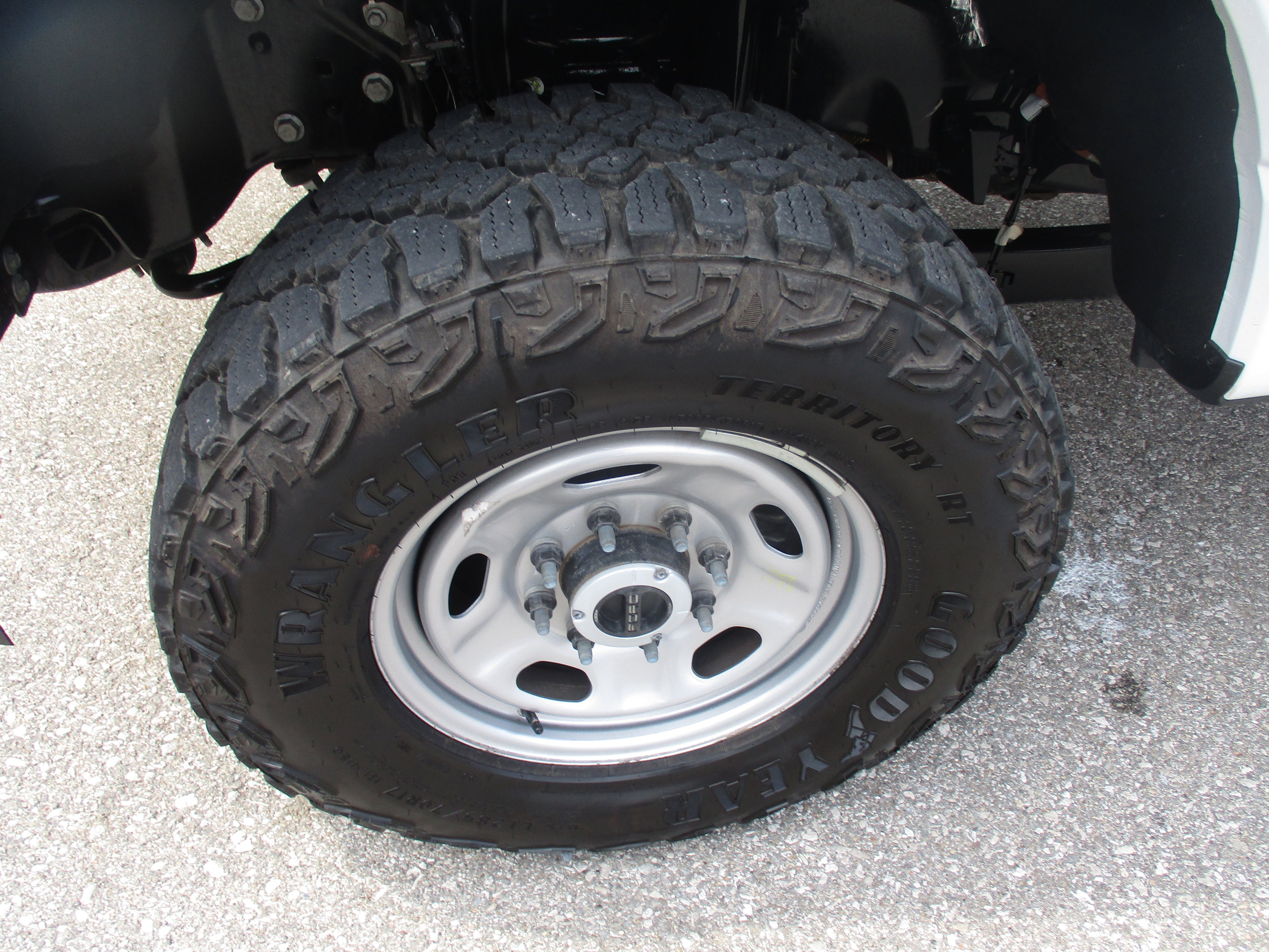 Certified 2025 Ford F250 XL w/ XL Off-Road Package AWD/4WD image 10