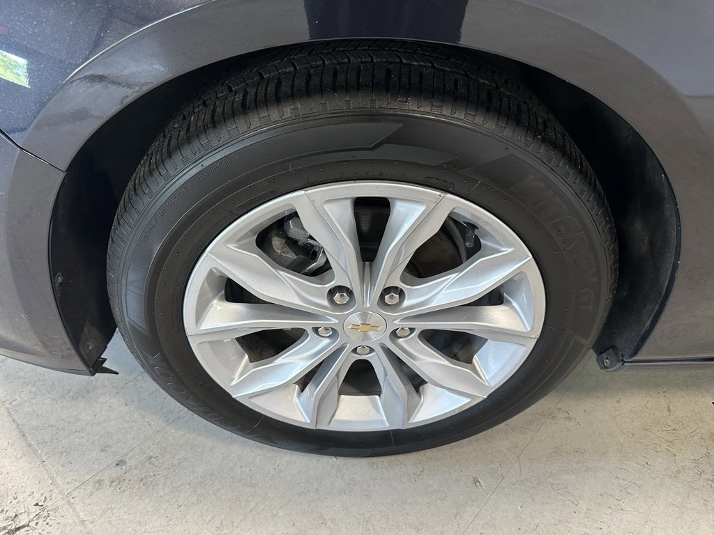 Used 2023 Chevrolet Malibu LT image 24