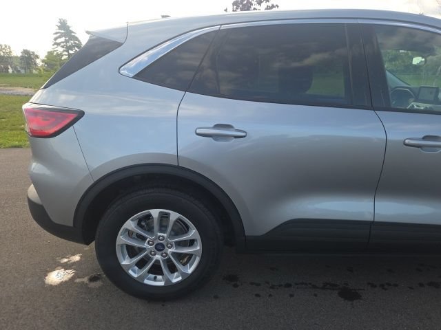 Certified 2022 Ford Escape SE FWD image 7