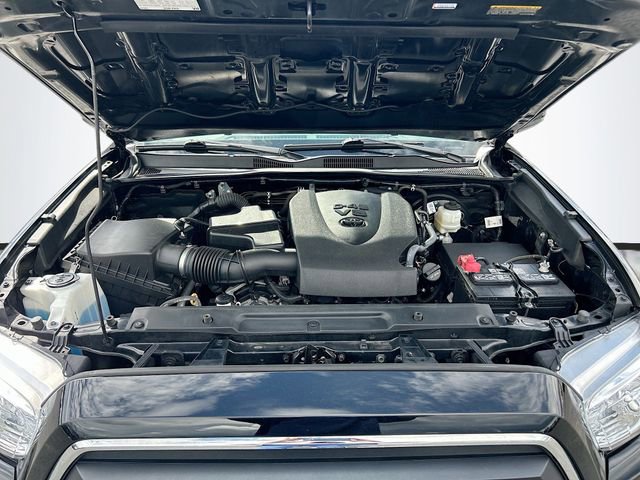 Used 2023 Toyota Tacoma SR5 AWD/4WD image 30
