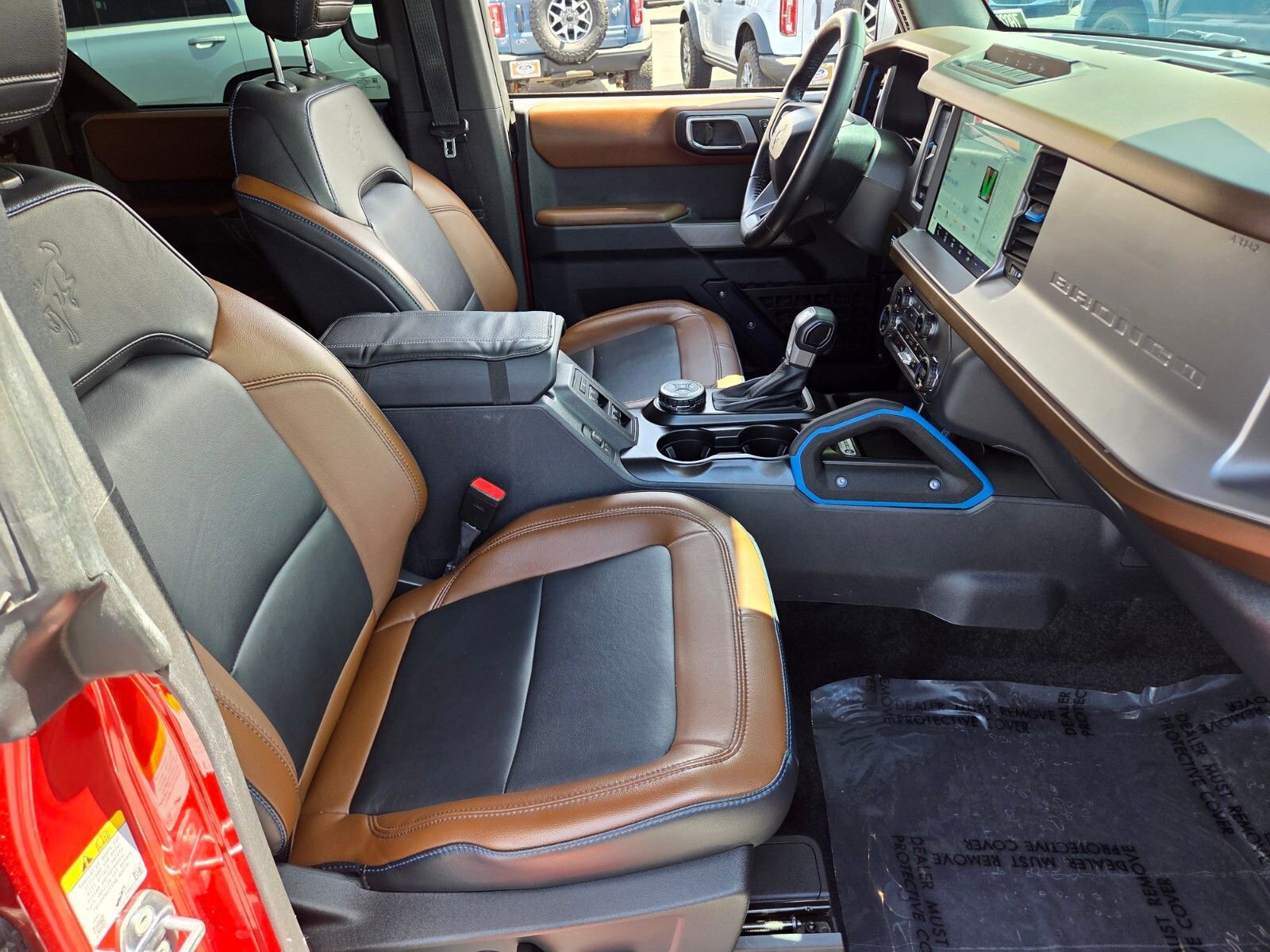 Certified 2023 Ford Bronco Outer Banks w/ Sasquatch Package AWD/4WD image 15