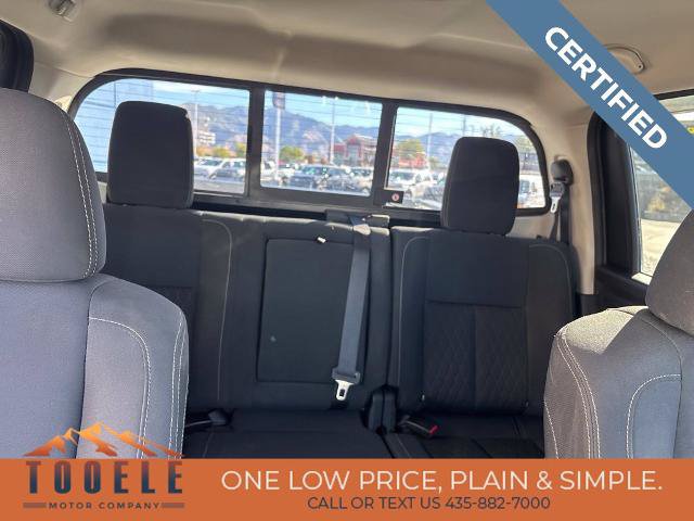 Used 2018 Nissan Titan SV w/ SV Convenience Package AWD/4WD image 31