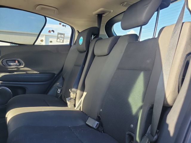 Used 2019 Honda HR-V EX image 12