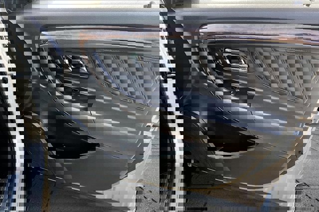 Certified 2017 Ford Taurus Limited image 19