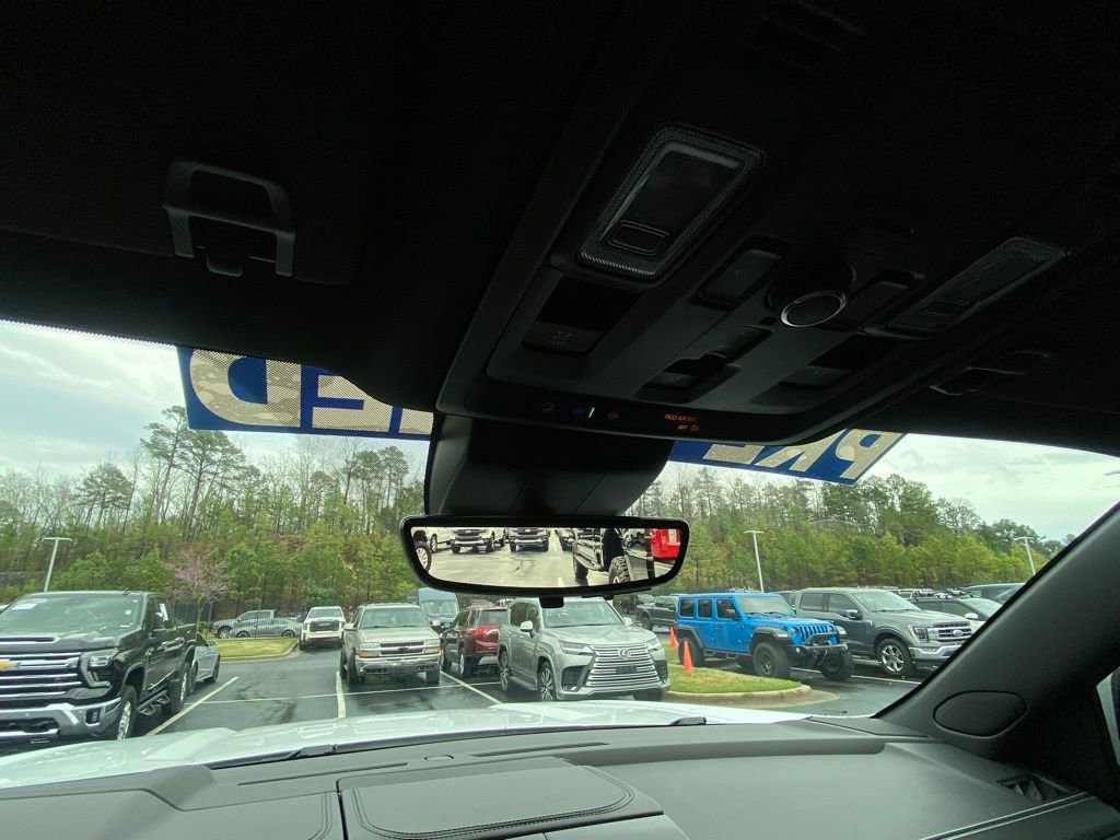 Used 2025 GMC Yukon AT4 Ultimate image 19