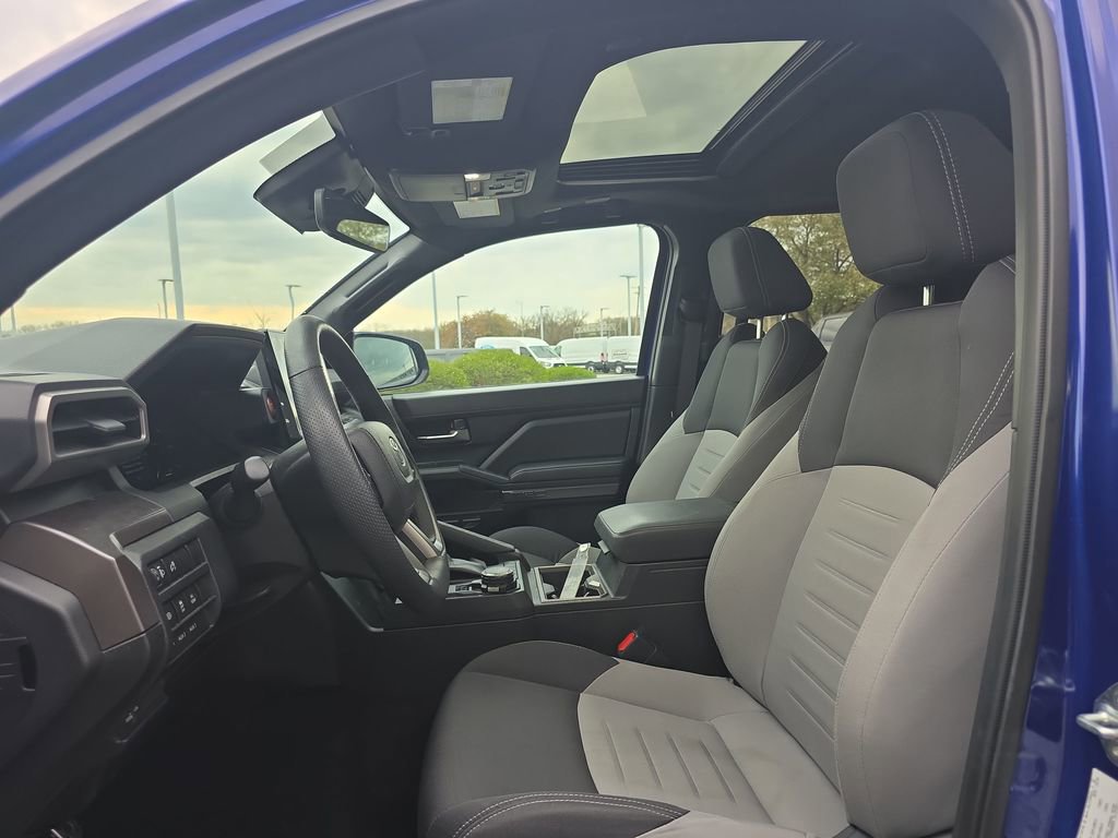 Used 2024 Toyota Tacoma TRD Sport w/ TRD Sport Upgrade Package AWD/4WD image 17