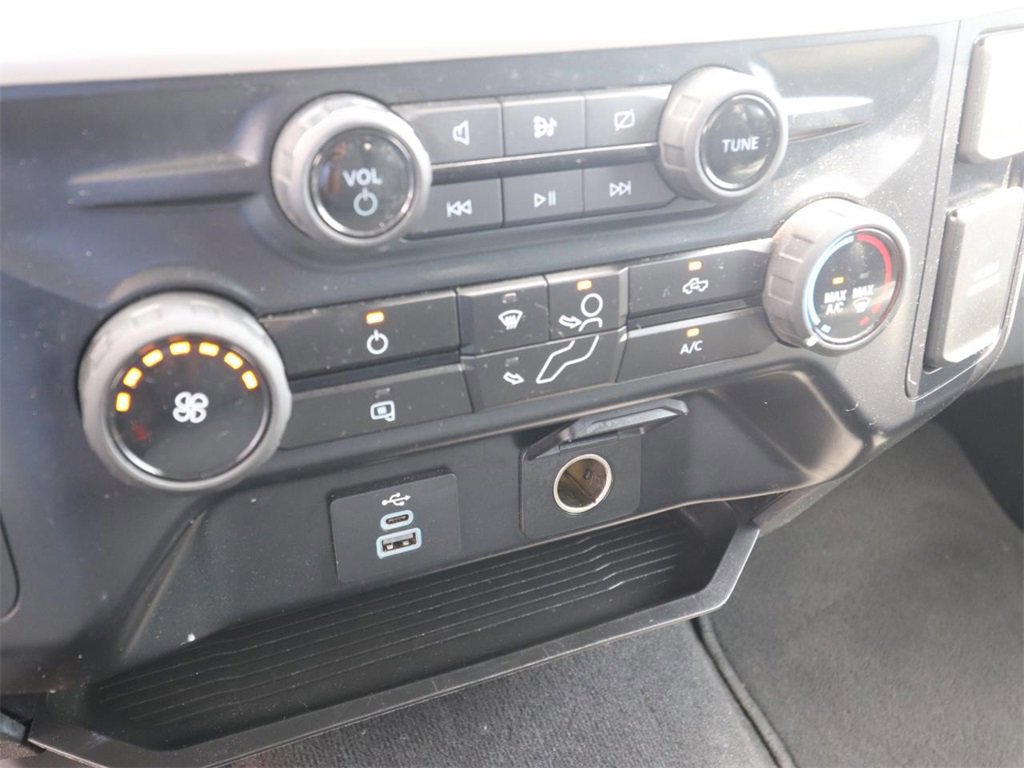 Certified 2024 Ford F250 XLT w/ FX4 Off-Road Package image 19