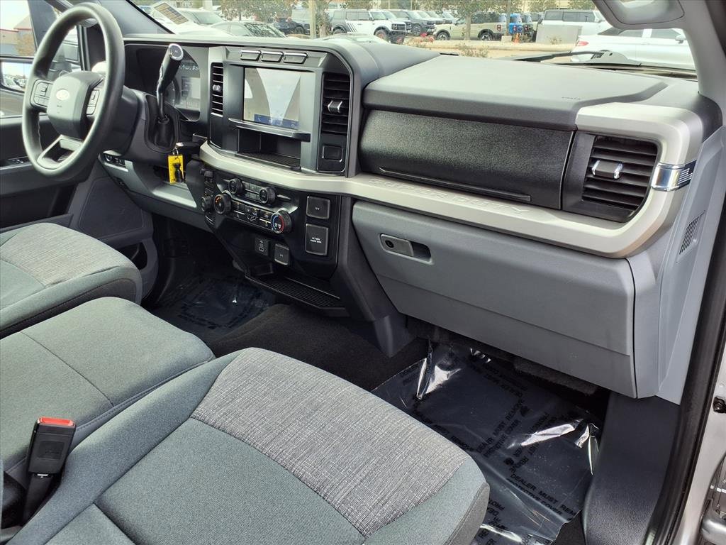 Certified 2024 Ford F350 XLT image 28