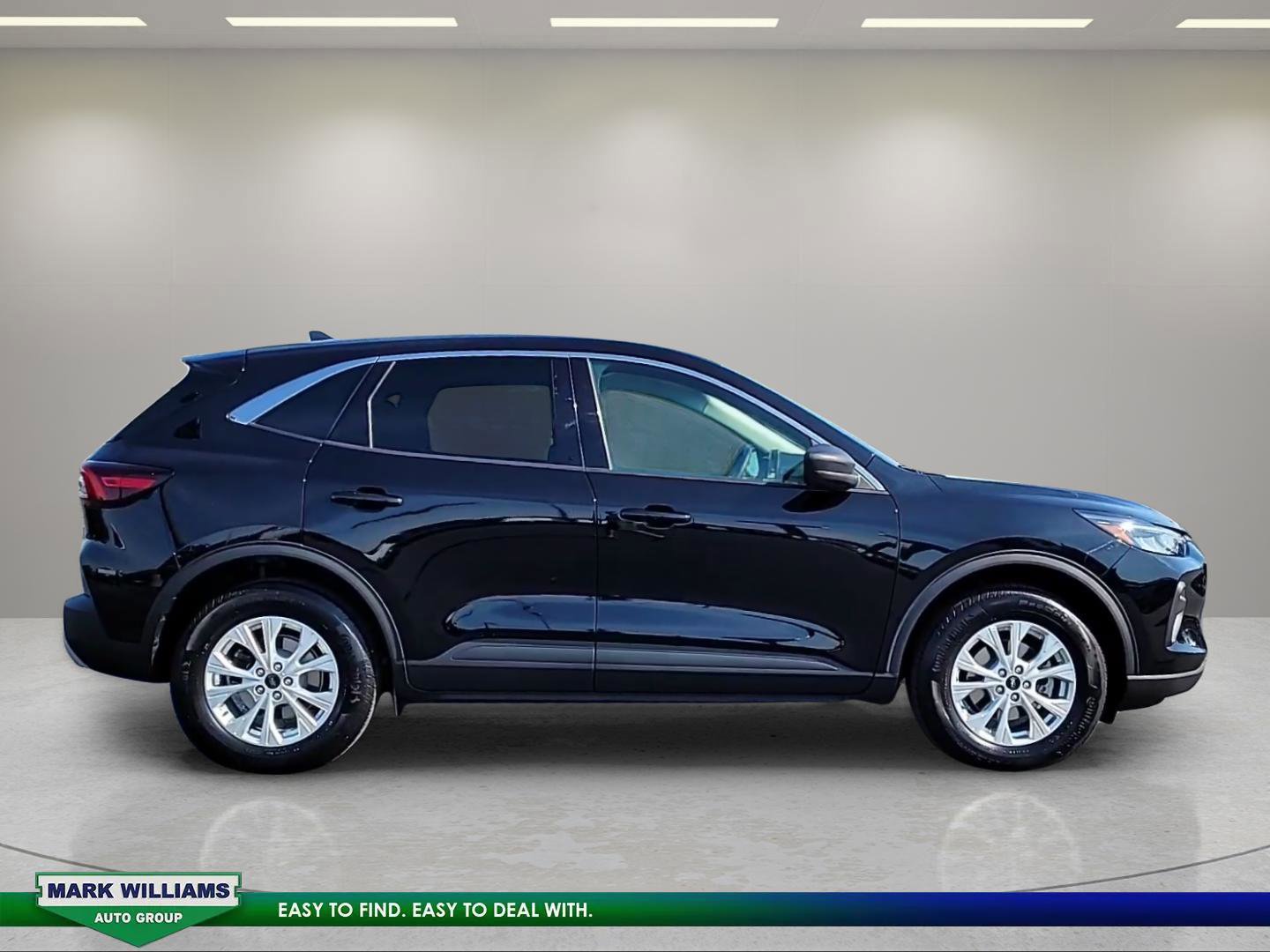 Certified 2023 Ford Escape Active AWD/4WD image 6