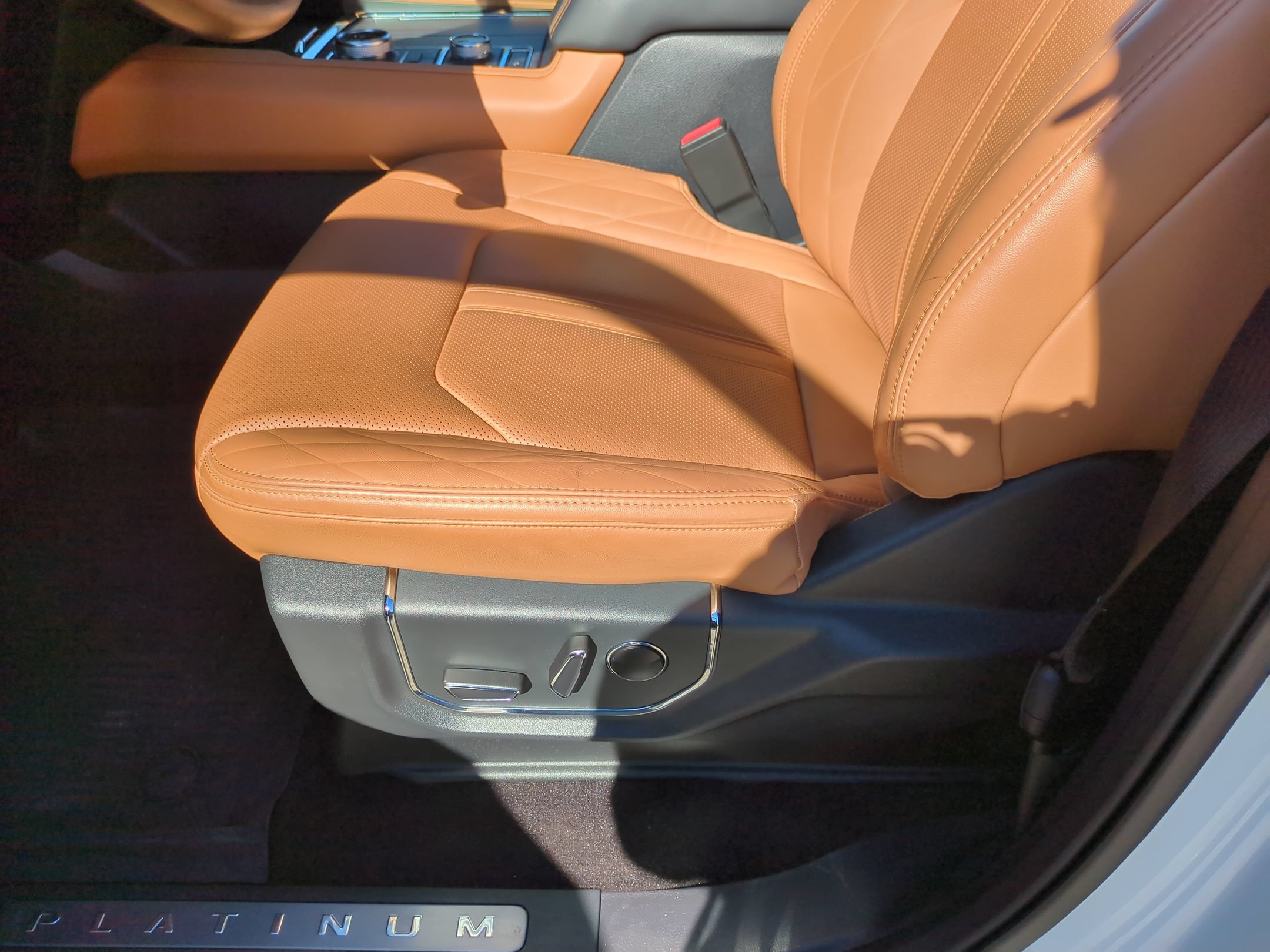 Certified 2023 Ford Expedition Max Platinum AWD/4WD image 15