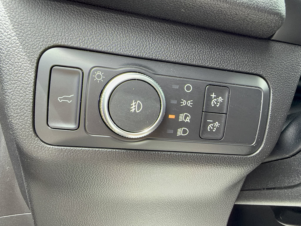 Certified 2020 Ford Escape SEL FWD image 26
