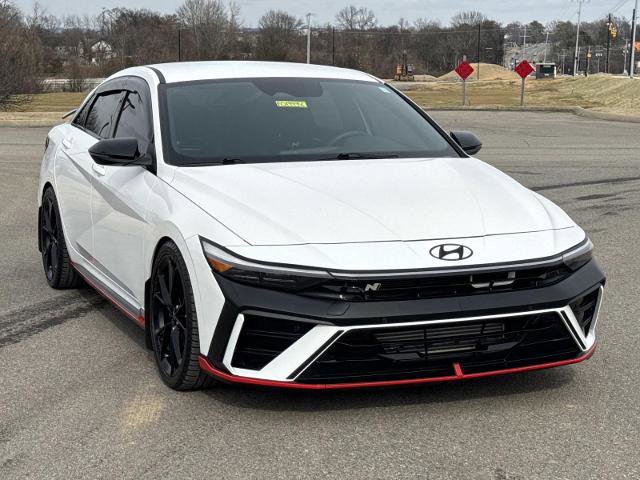 Used 2024 Hyundai Elantra N image 3