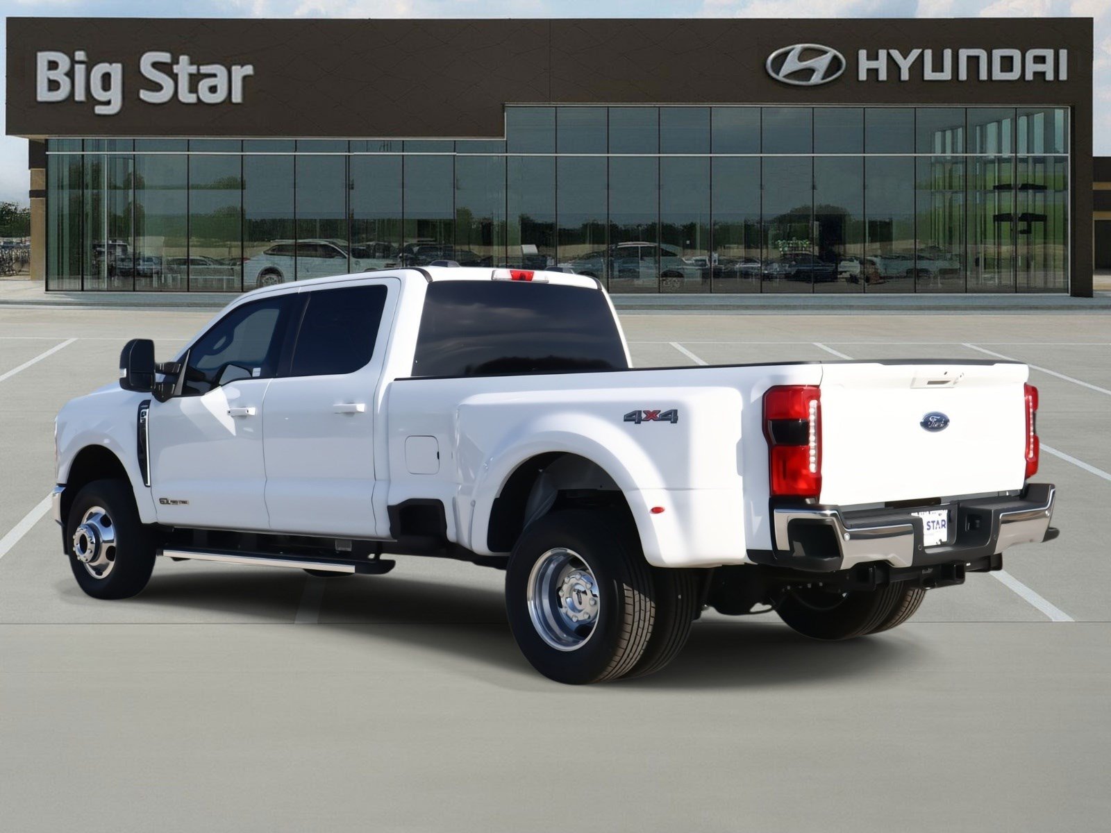 Certified 2026 Ford F350 Lariat AWD/4WD image 3