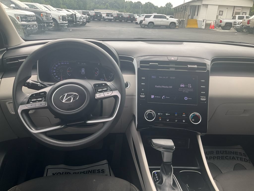 Used 2023 Hyundai Tucson SEL FWD image 20