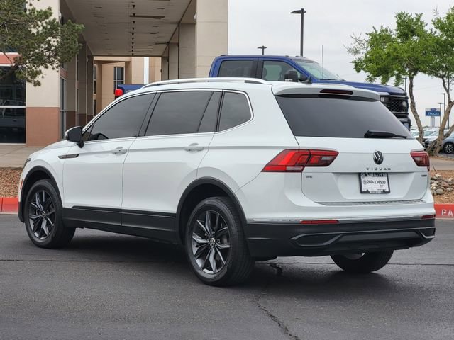 Used 2022 Volkswagen Tiguan SE w/ Panoramic Sunroof Package AWD/4WD image 5