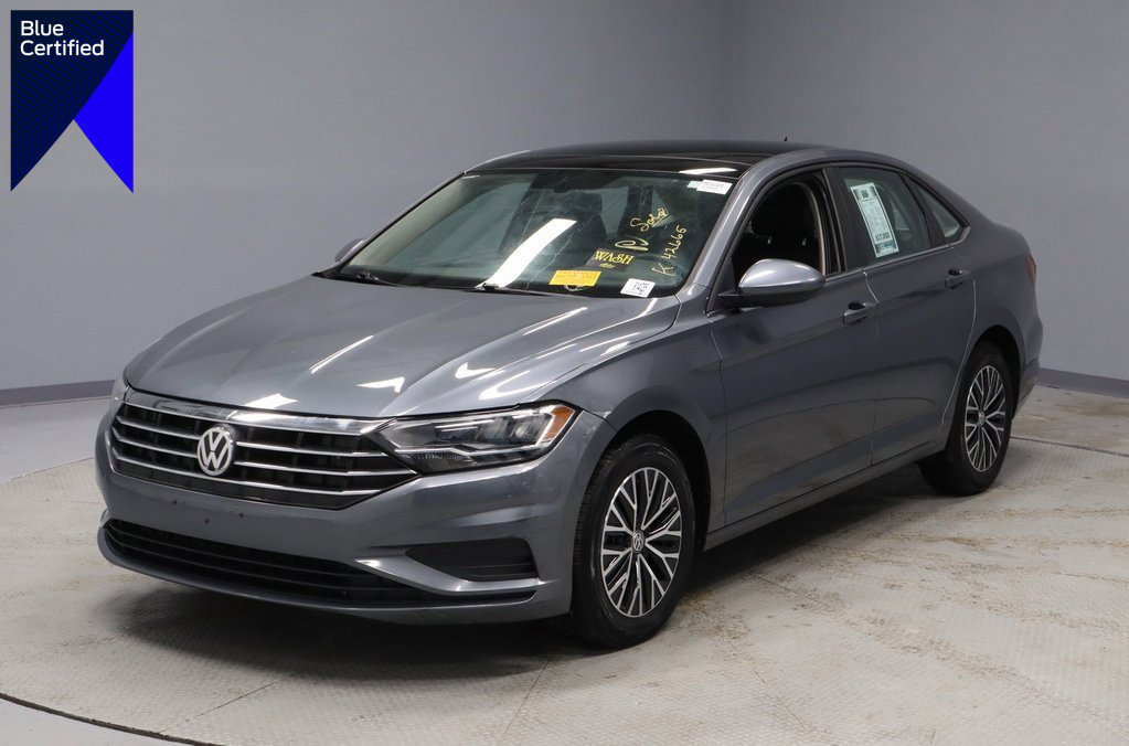Used 2021 Volkswagen Jetta SE w/ SE Cold Weather Package image 1