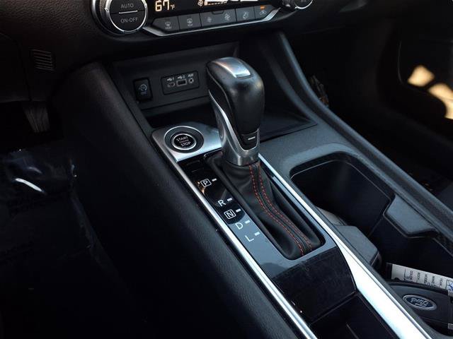 Used 2025 Nissan Sentra SR FWD image 6